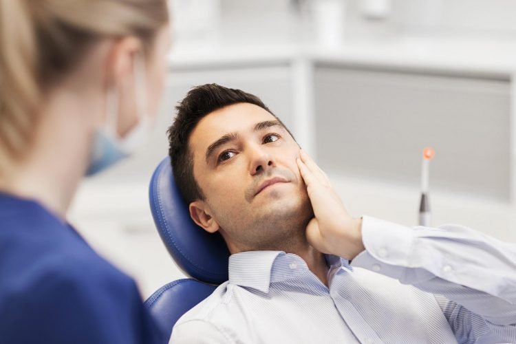 emergency-dental-care-relax-dental-hamilton